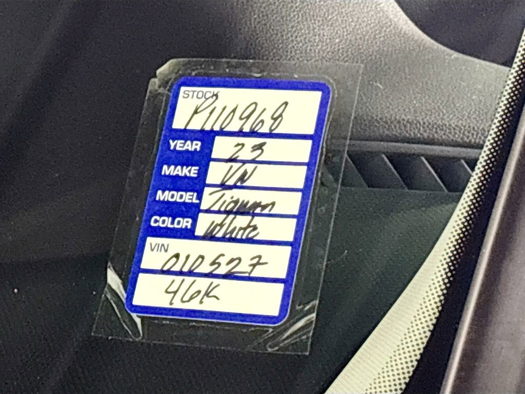 Certified 2023 Volkswagen Tiguan SE w/ Panoramic Sunroof Package image 26