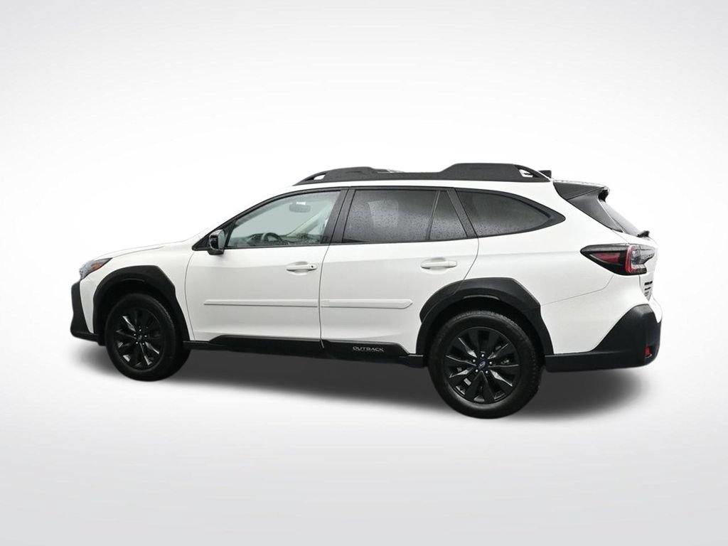 Used 2025 Subaru Outback Onyx Edition XT AWD/4WD image 6