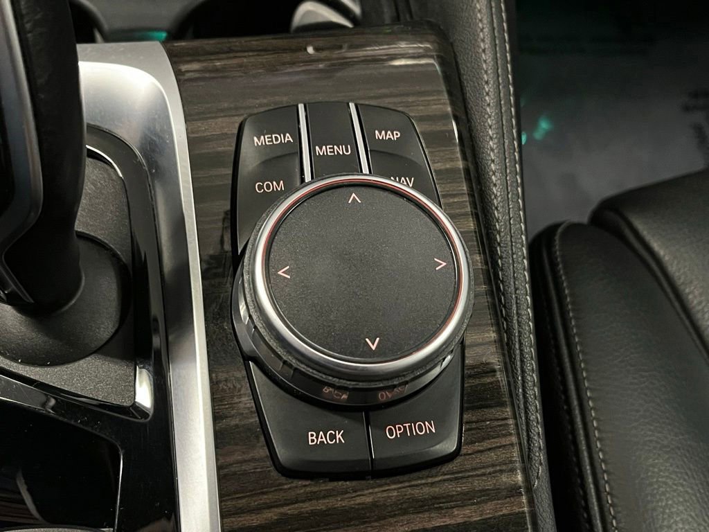 Used 2019 BMW M550i xDrive AWD/4WD image 14