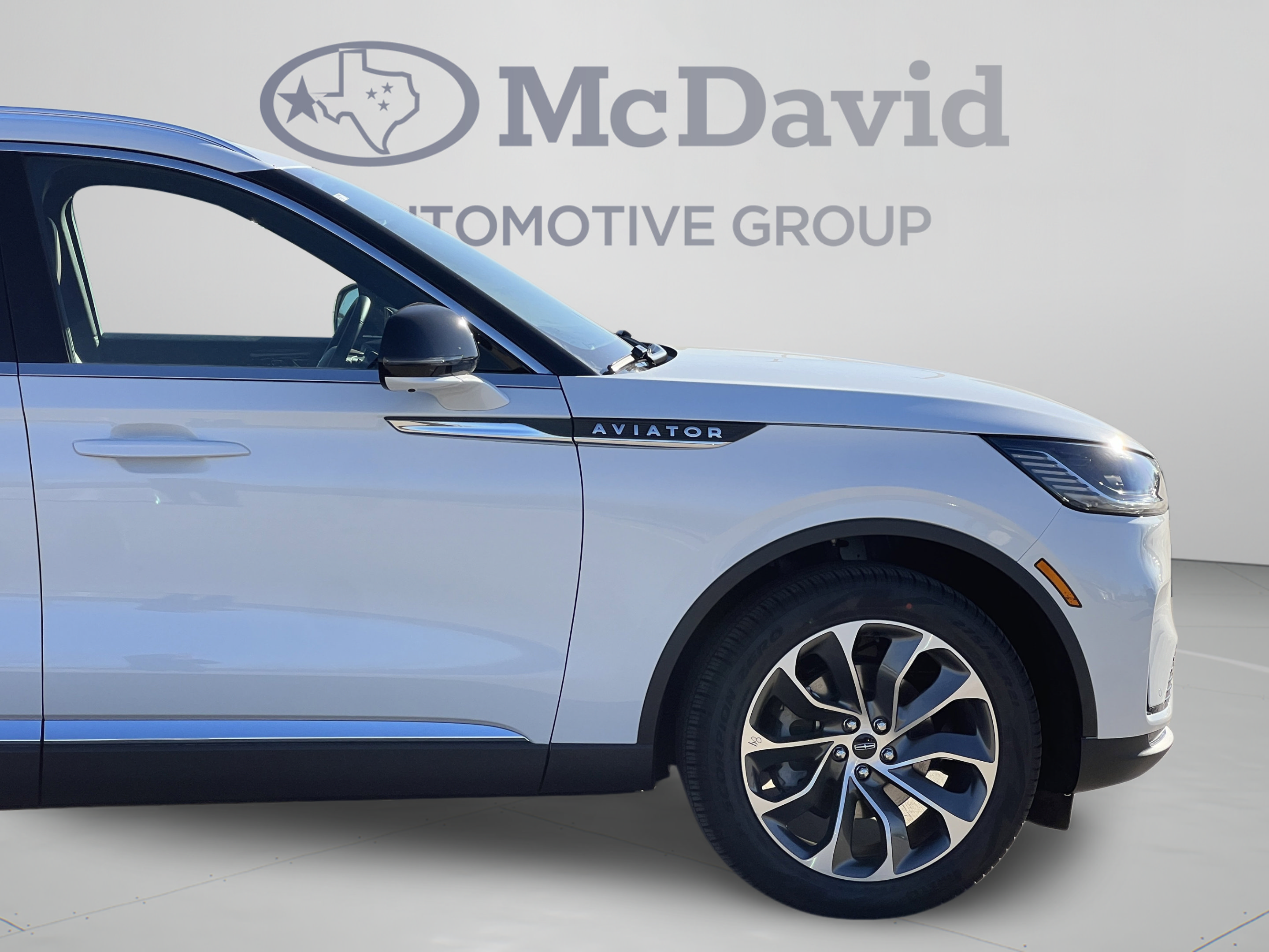 New 2026 Lincoln Aviator Reserve w/ Luxury Package RWD image 35