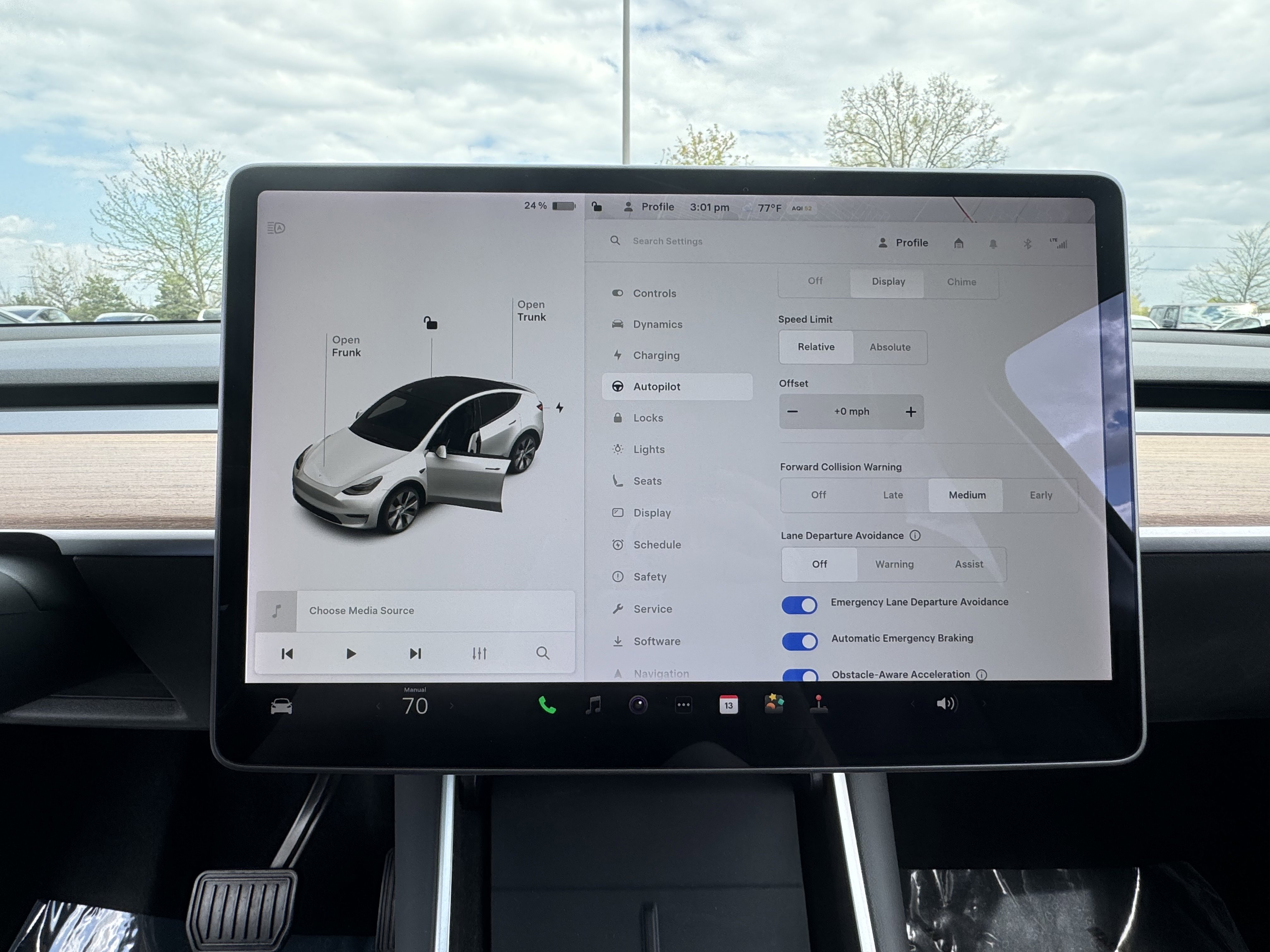 Used 2020 Tesla Model Y Long Range image 20