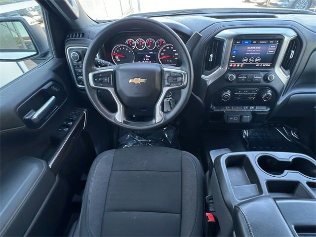 Used 2020 Chevrolet Silverado 1500 LT w/ Remote Start Package image 11