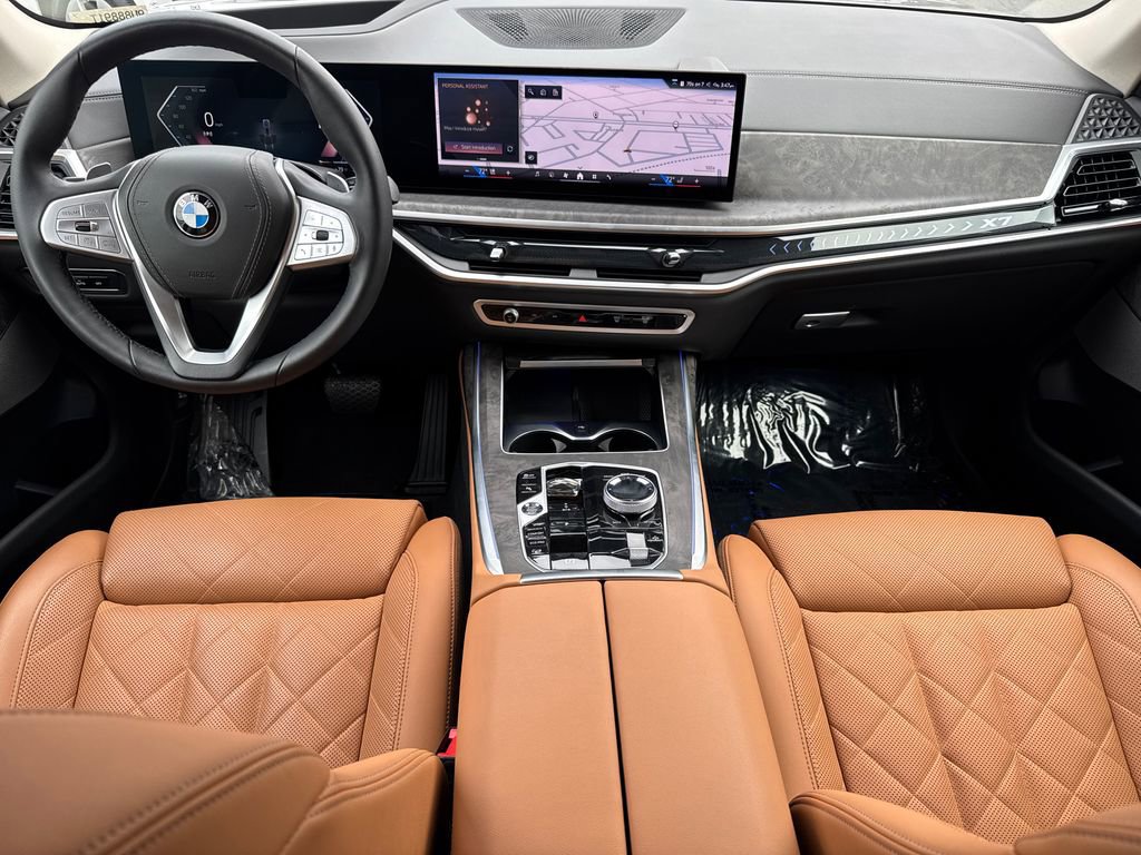 Used 2024 BMW X7 xDrive40i w/ Premium Package image 45