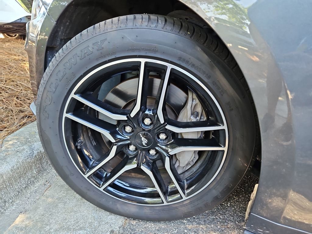 Used 2019 Ford Mustang GT RWD image 29