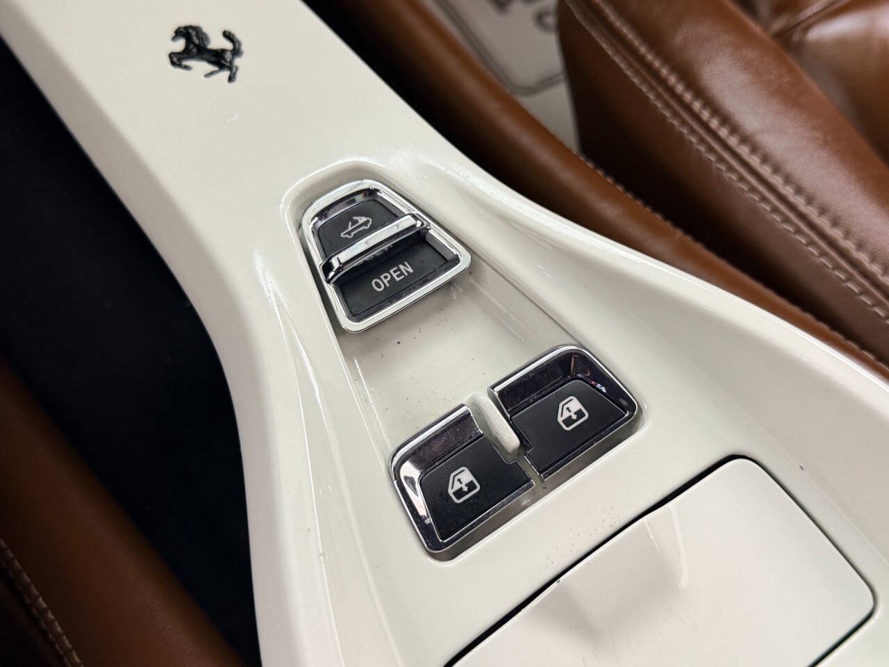 Used 2012 Ferrari California RWD image 55