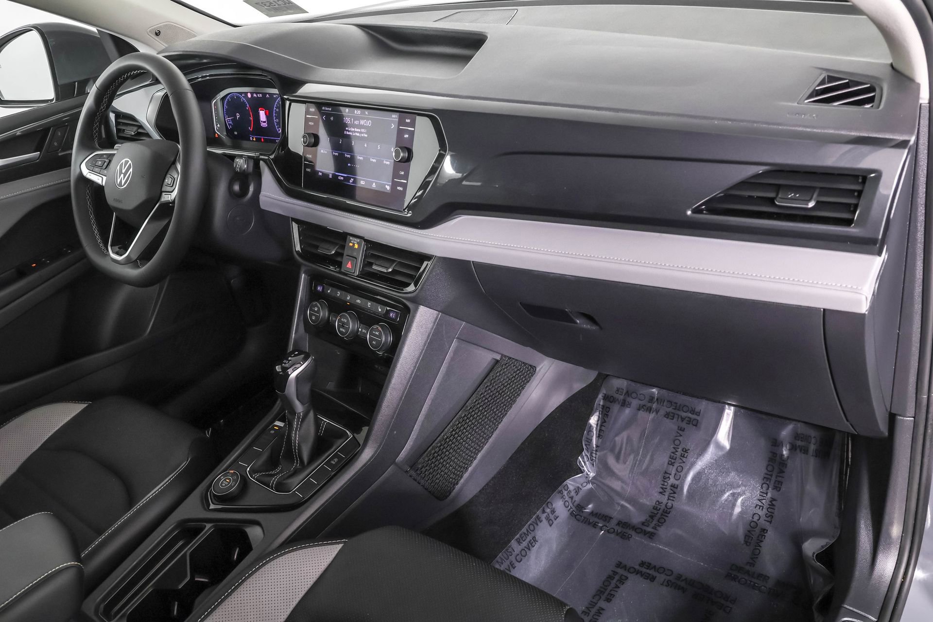 Used 2022 Volkswagen Taos SEL image 42