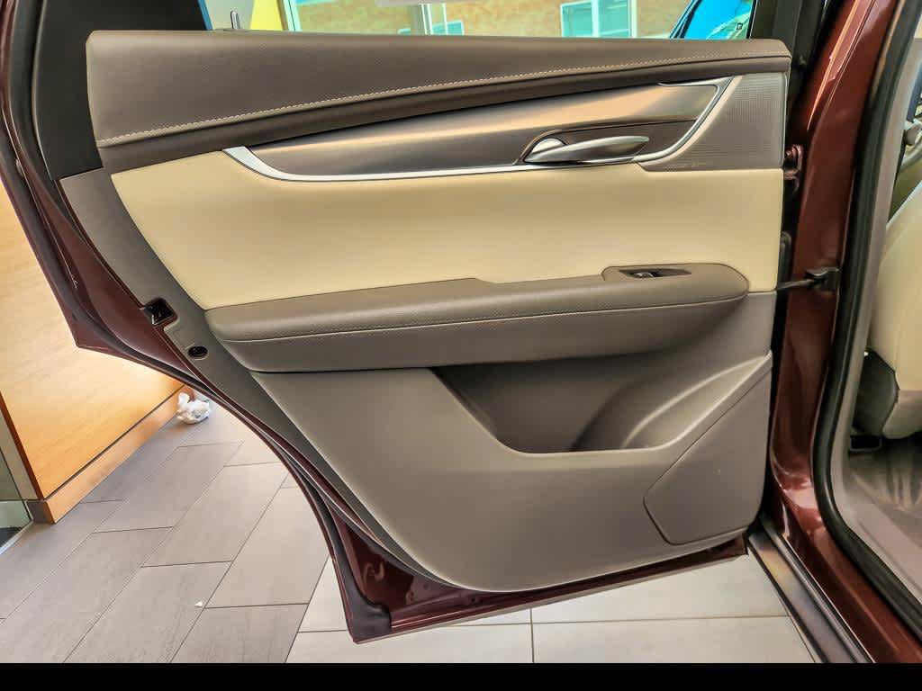 Used 2023 Cadillac XT5 Premium Luxury AWD/4WD image 21