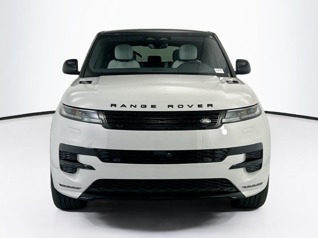 New 2027 Land Rover Range Rover Sport Dynamic SE AWD/4WD image 2