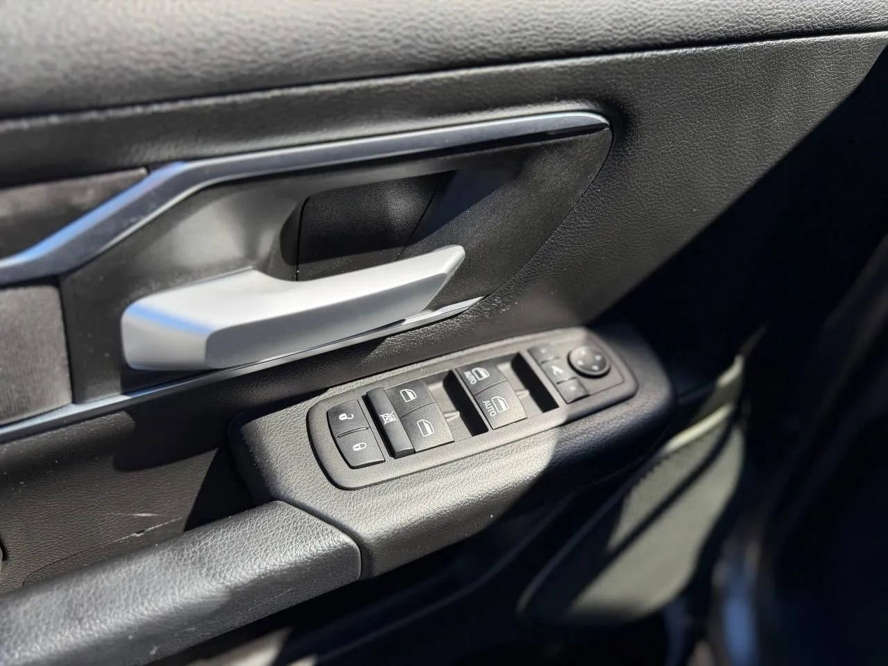 Used 2024 RAM 1500 Big Horn image 42