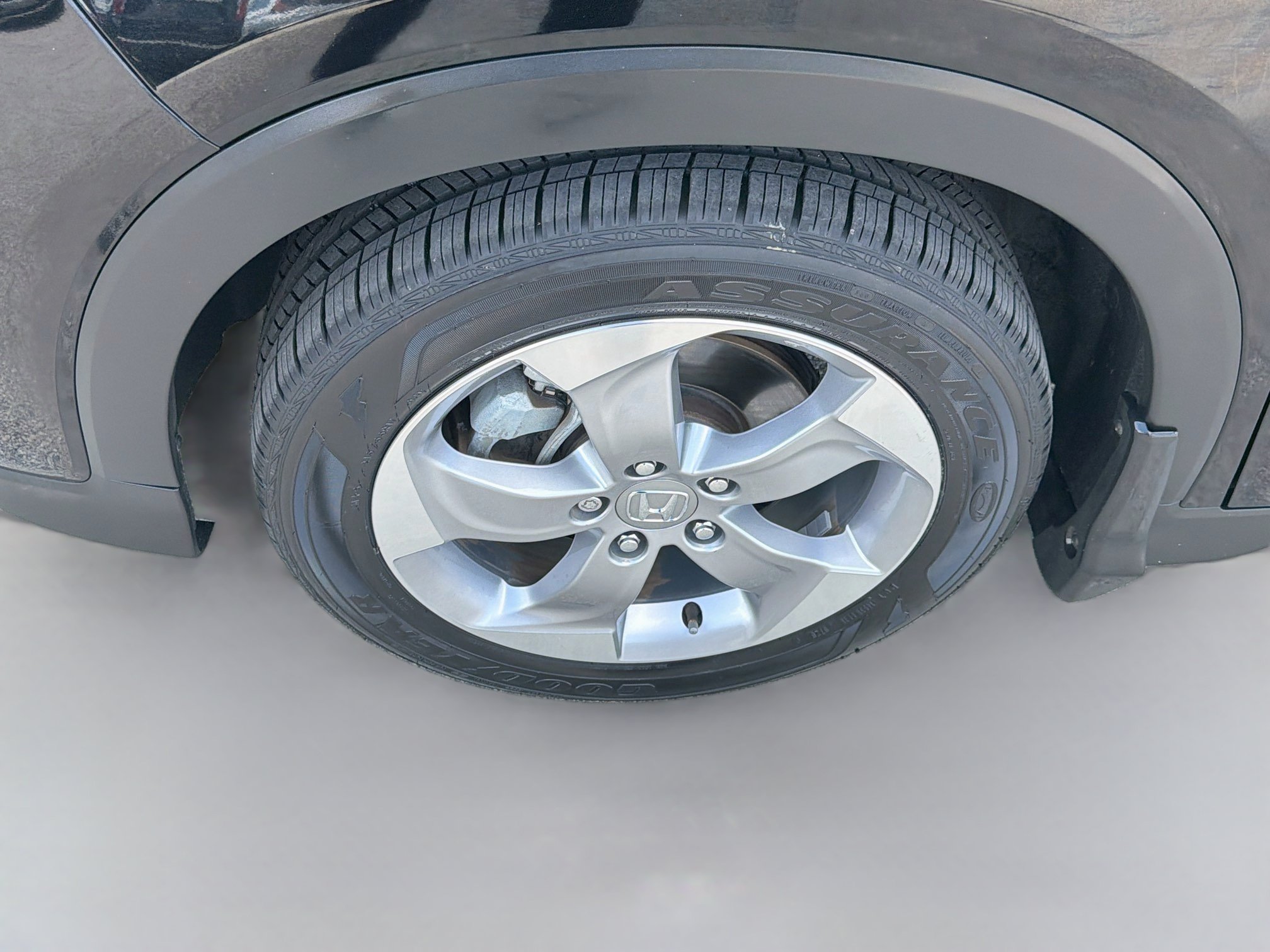 Used 2022 Honda HR-V LX image 35