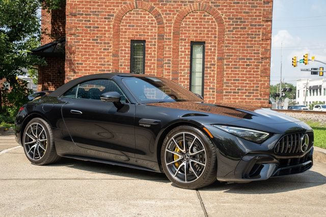 Used 2022 Mercedes-Benz SL 63 AMG 4MATIC image 3
