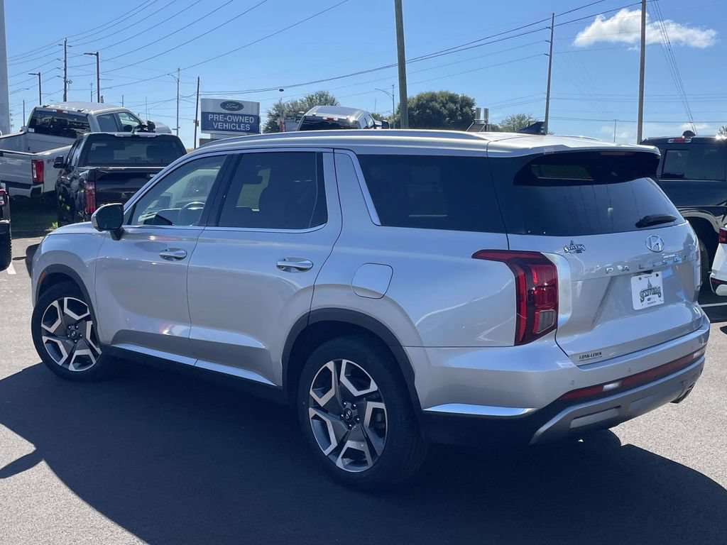 Used 2024 Hyundai Palisade Limited AWD/4WD image 5