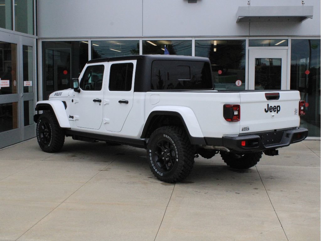 New 2026 Jeep Gladiator Sport AWD/4WD image 8