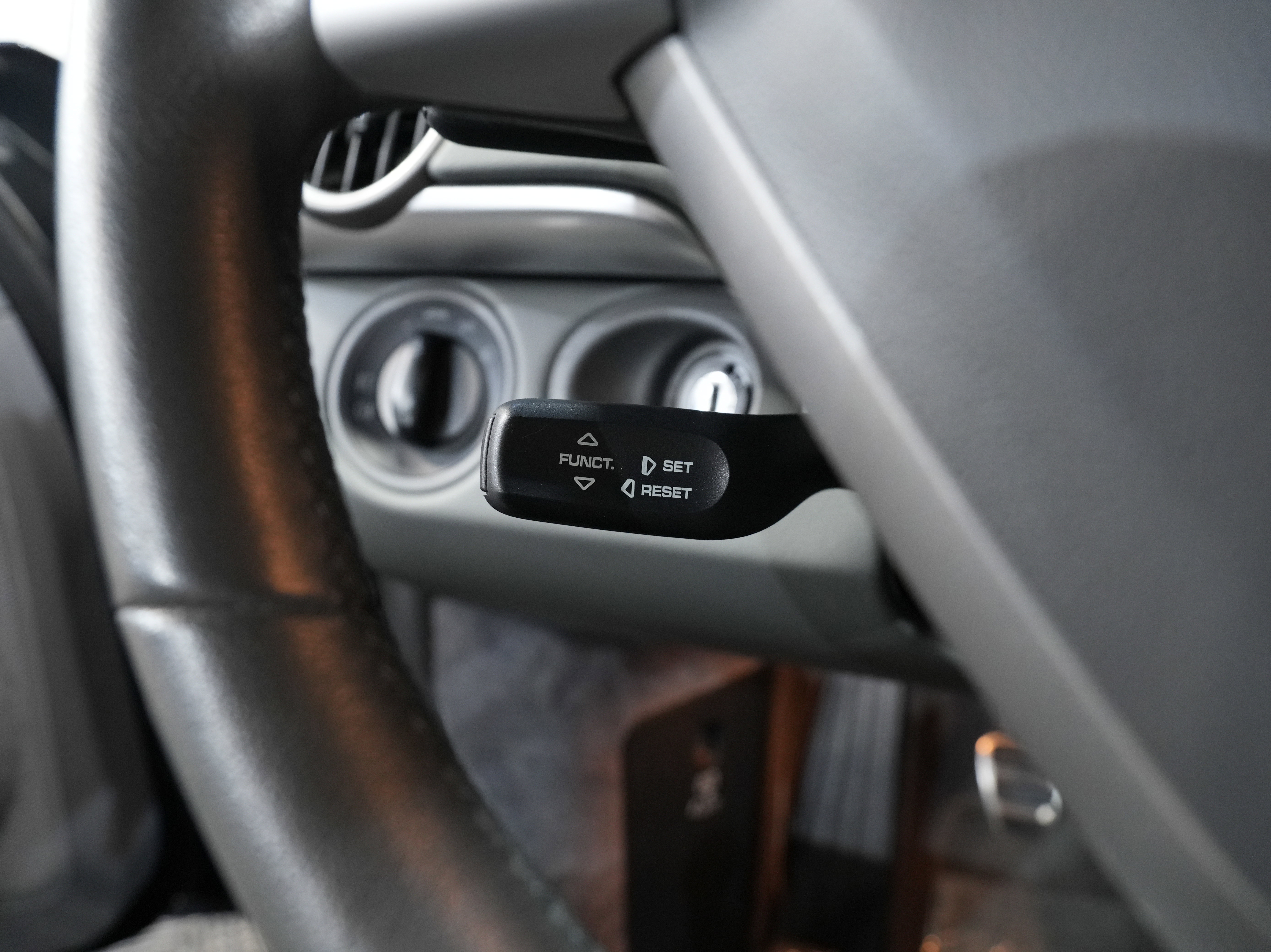 Used 2006 Porsche Cayman S image 33