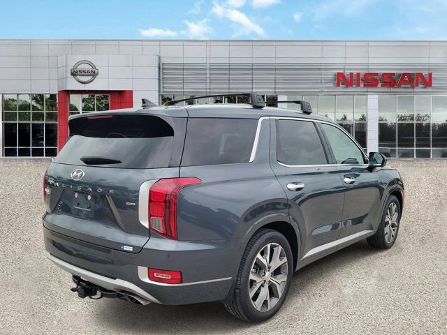 Used 2022 Hyundai Palisade Limited w/ Cargo Package AWD/4WD image 2