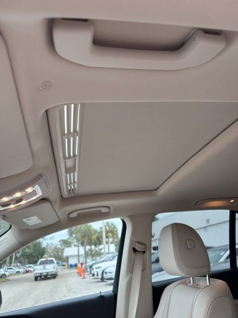 Used 2021 Mercedes-Benz GLE 350 4MATIC video 2