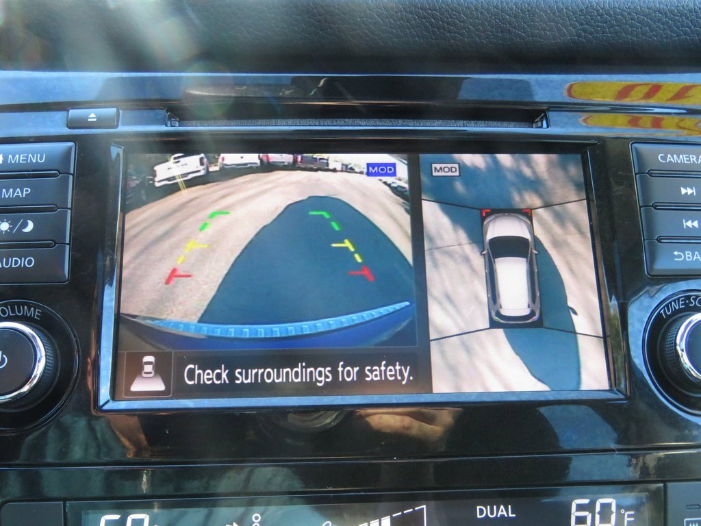 Used 2019 Nissan Rogue SL w/ Premium Package image 26