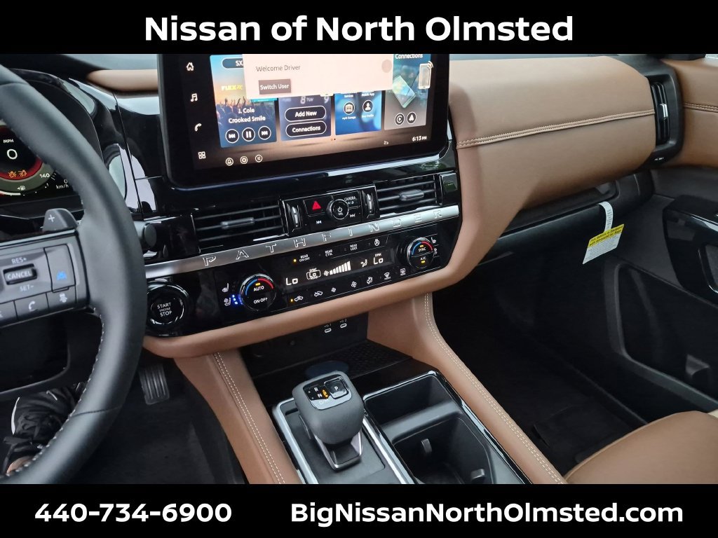 New 2026 Nissan Pathfinder Platinum AWD/4WD image 15