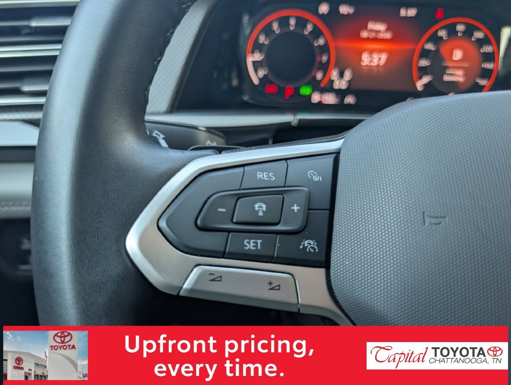 Used 2024 Volkswagen Atlas Peak Edition SE AWD/4WD image 17