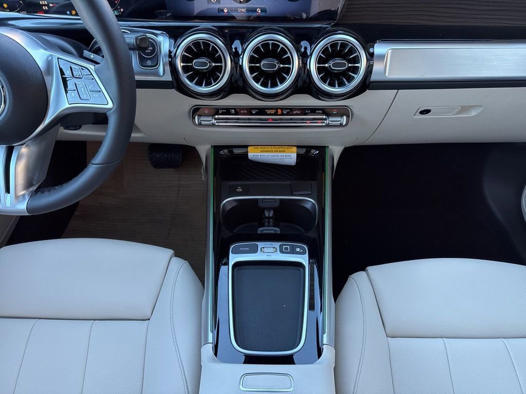 New 2026 Mercedes-Benz GLB 250 4MATIC image 24