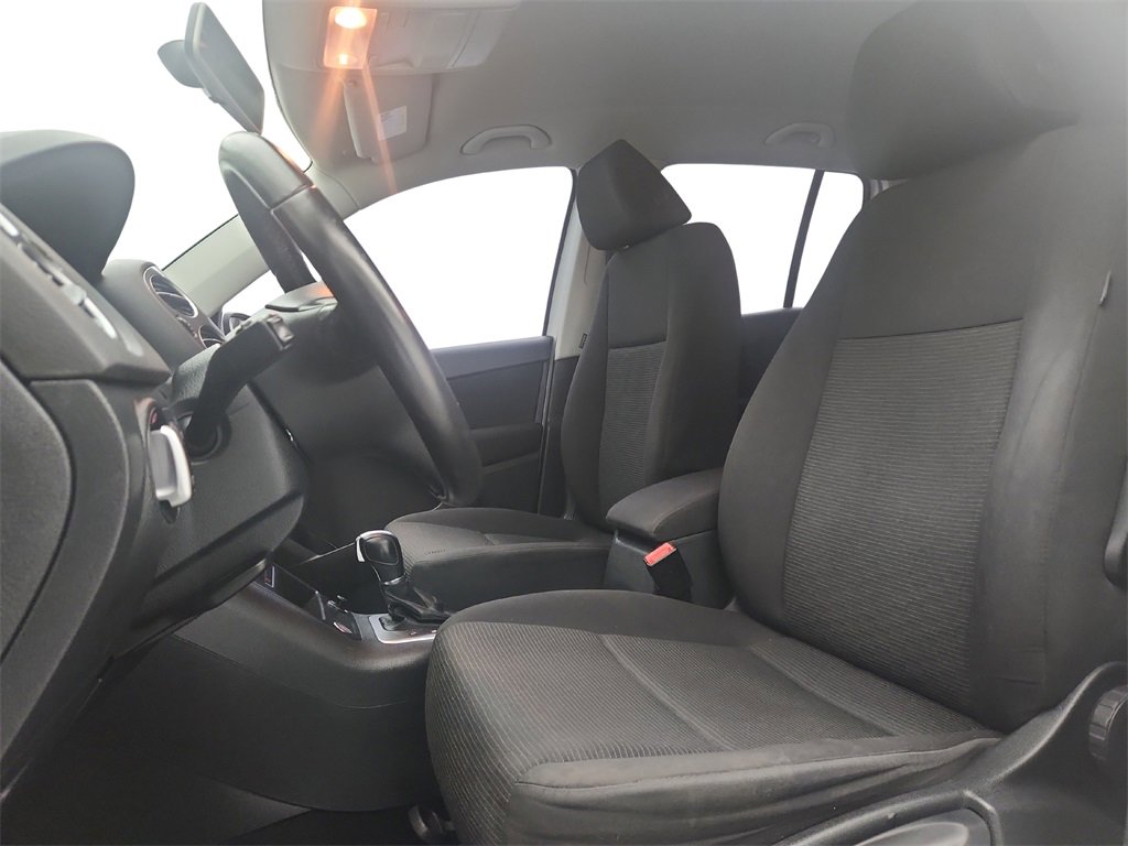 Used 2017 Volkswagen Tiguan Limited w/ Premium Package image 11