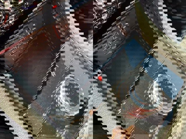 New 2025 Jeep Grand Cherokee L Limited w/ Luxury Tech Group II image 19