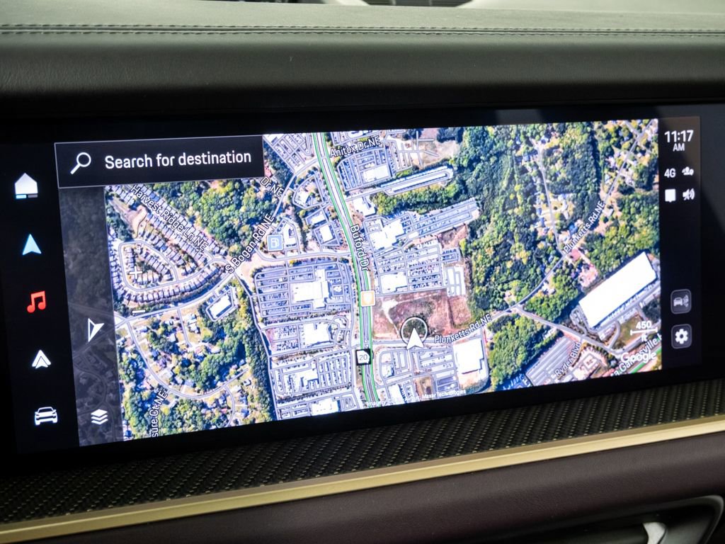 Used 2024 Porsche Cayenne S image 15