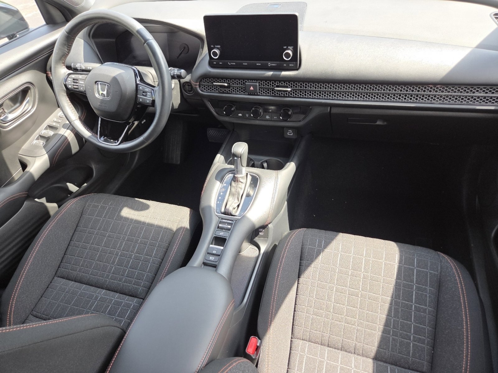 Certified 2024 Honda HR-V Sport image 25