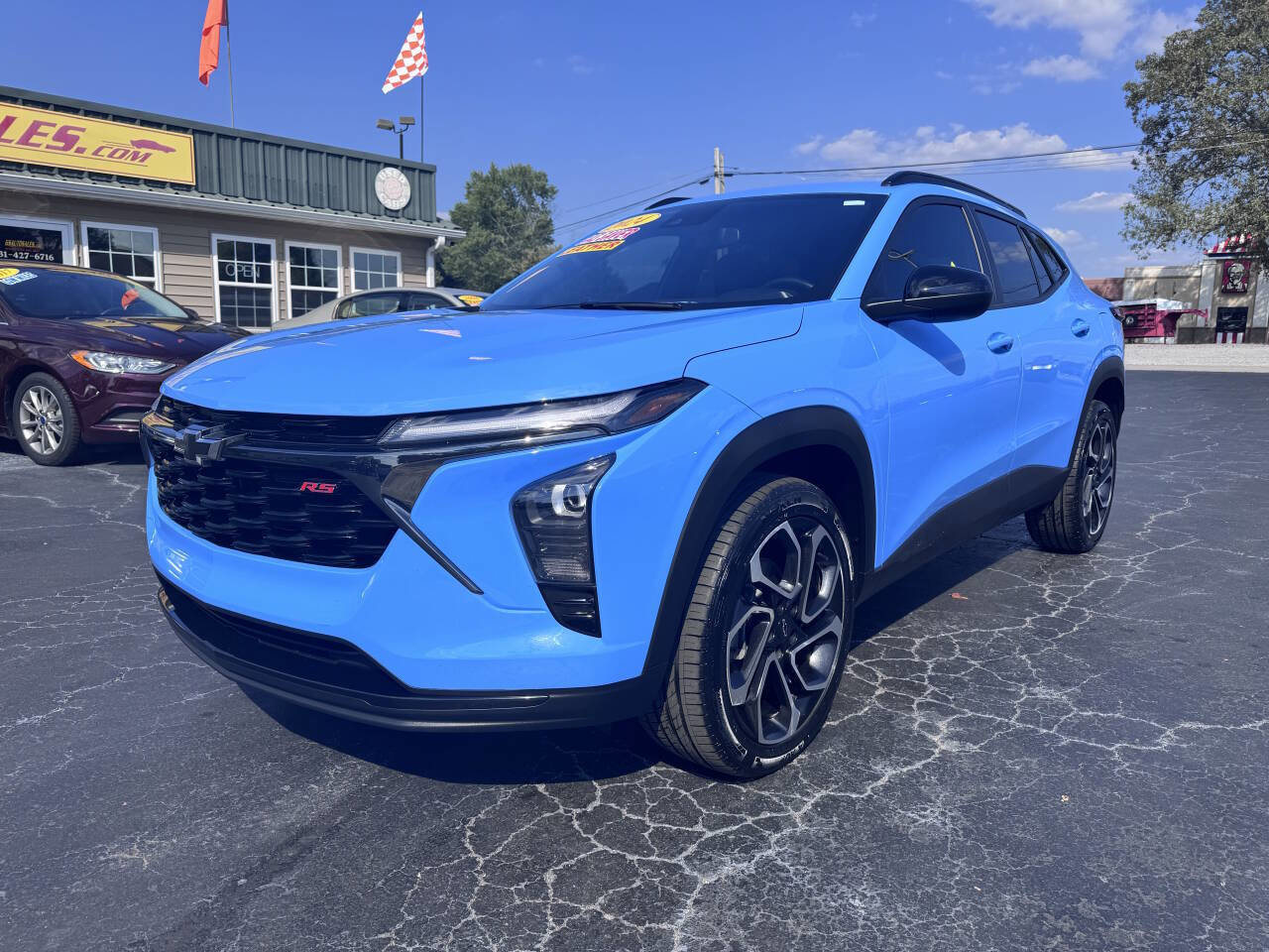 Used 2024 Chevrolet Trax RS w/ Driver Confidence Package image 3