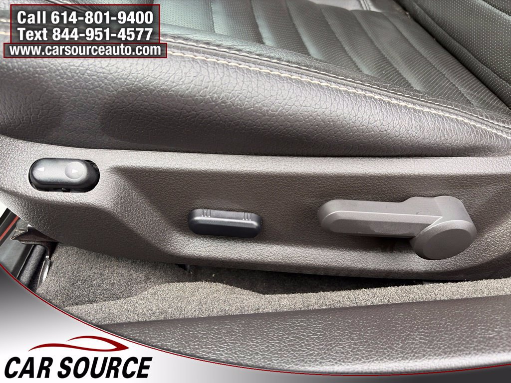 Used 2012 Ford Mustang GT Premium w/ HID Headlamps & Security Pkg RWD image 14