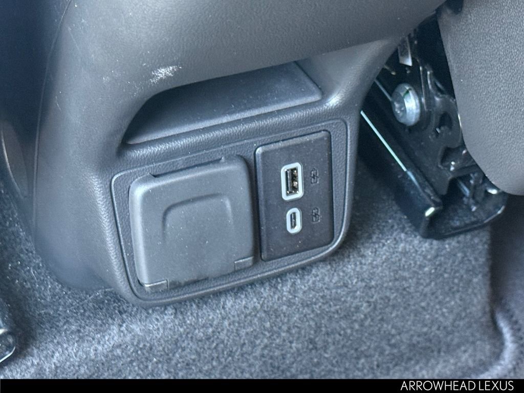 Used 2026 Buick Encore GX Avenir w/ Avenir Technology Package image 29