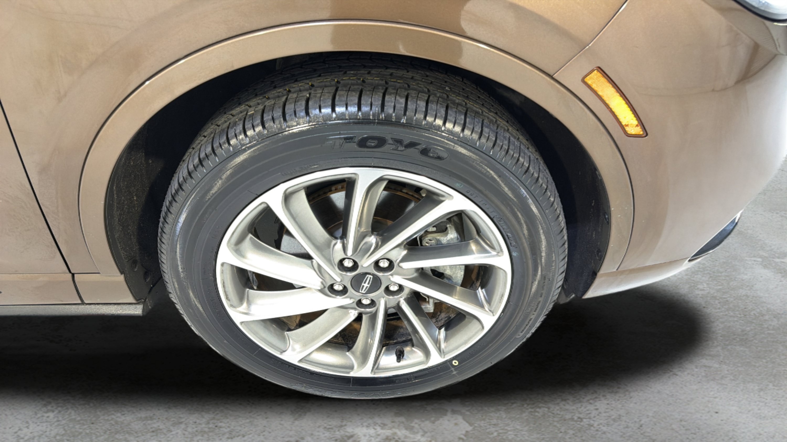 Used 2022 Lincoln Corsair Grand Touring AWD/4WD image 25