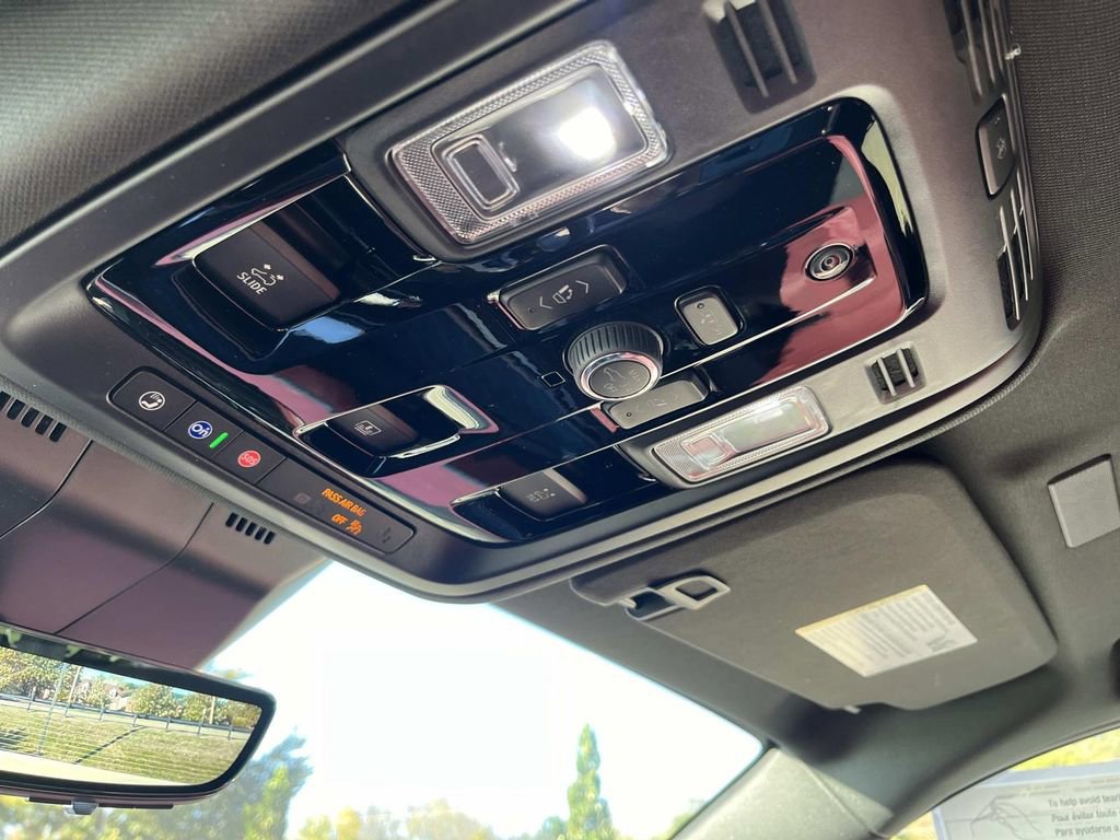 New 2026 Cadillac Escalade Luxury w/ Touring Package image 33