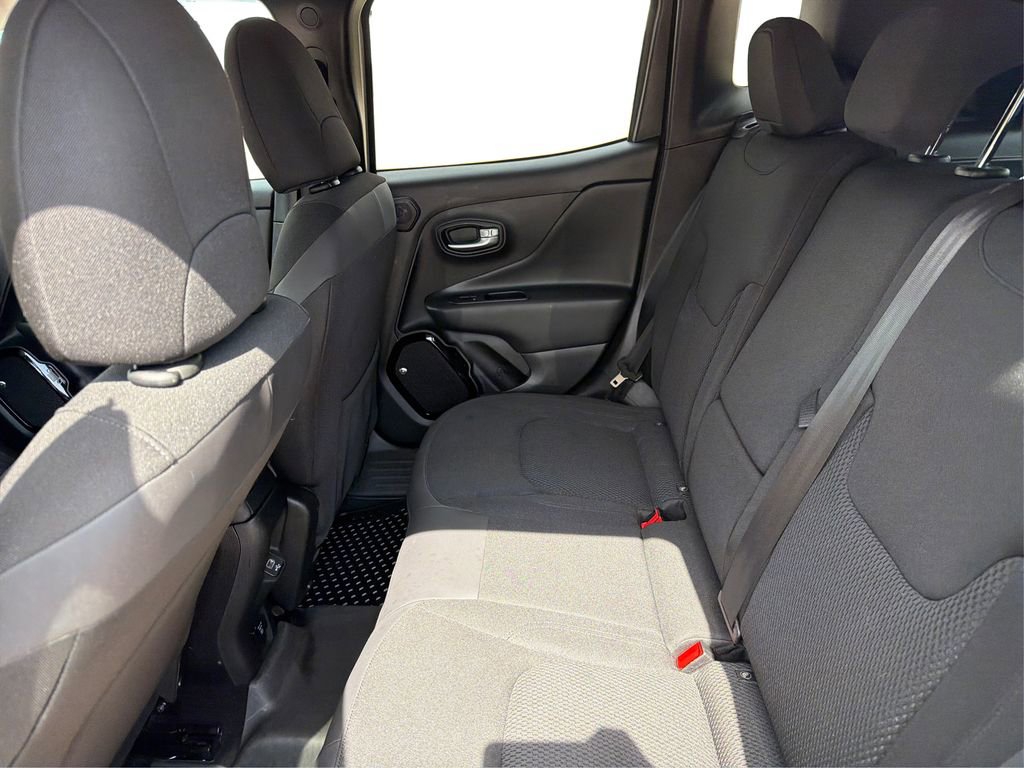 Used 2019 Jeep Renegade Altitude w/ Quick Order Package 22M FWD image 11