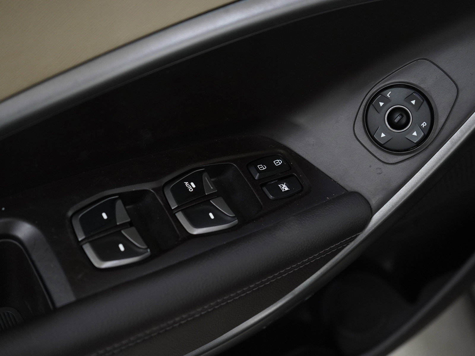 Used 2014 Hyundai Santa Fe Sport image 19