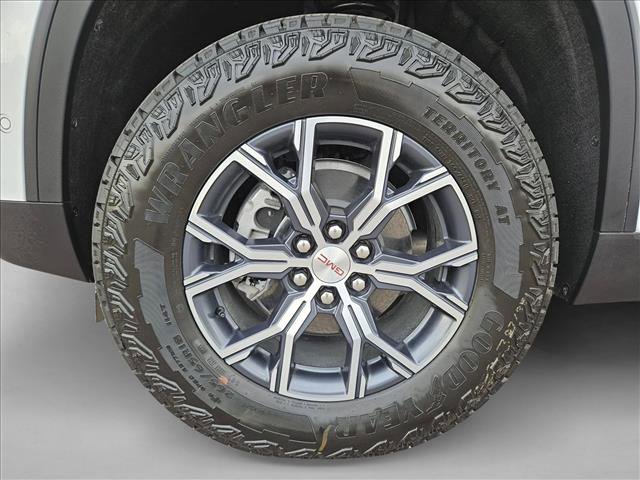 New 2026 GMC Acadia AT4 w/ Super Cruise Package image 10