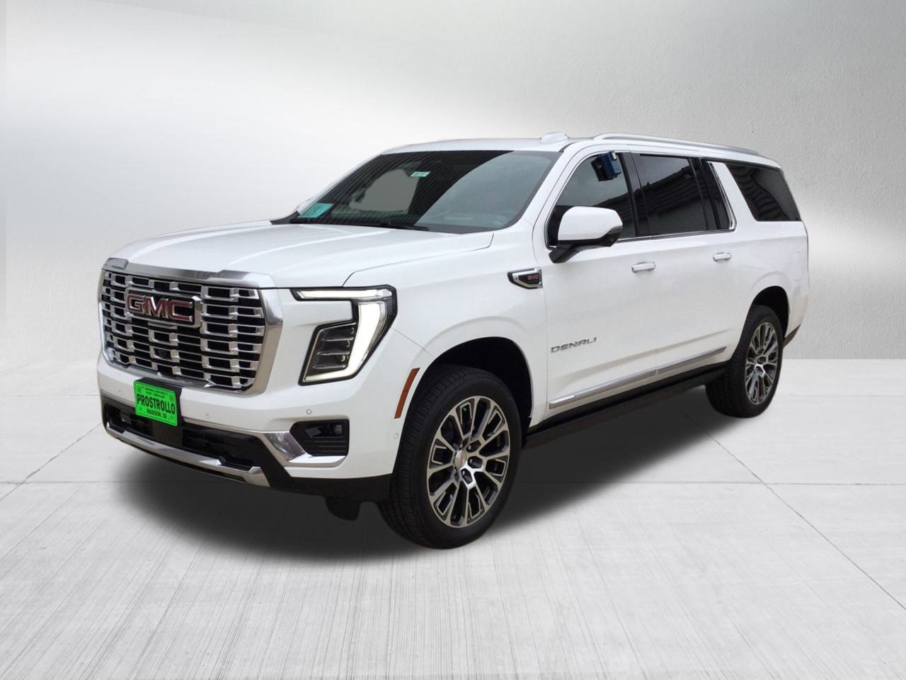 New 2026 GMC Yukon XL Denali w/ Denali Reserve Package image 2