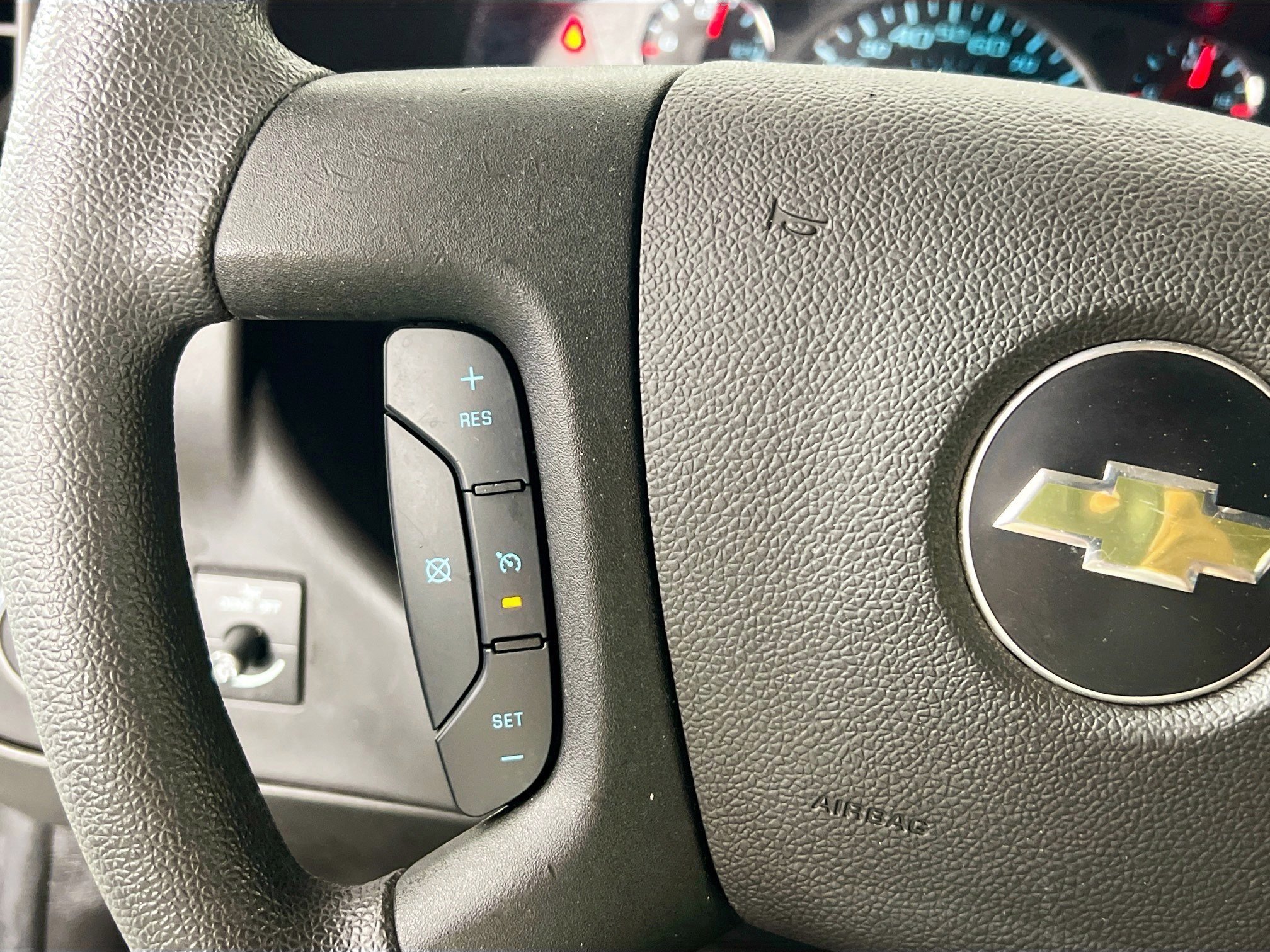 Used 2024 Chevrolet Express 2500 w/ Driver Convenience Package image 17