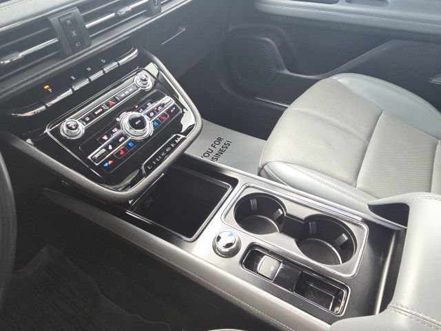 Certified 2022 Lincoln Corsair AWD w/ Premium Package image 31