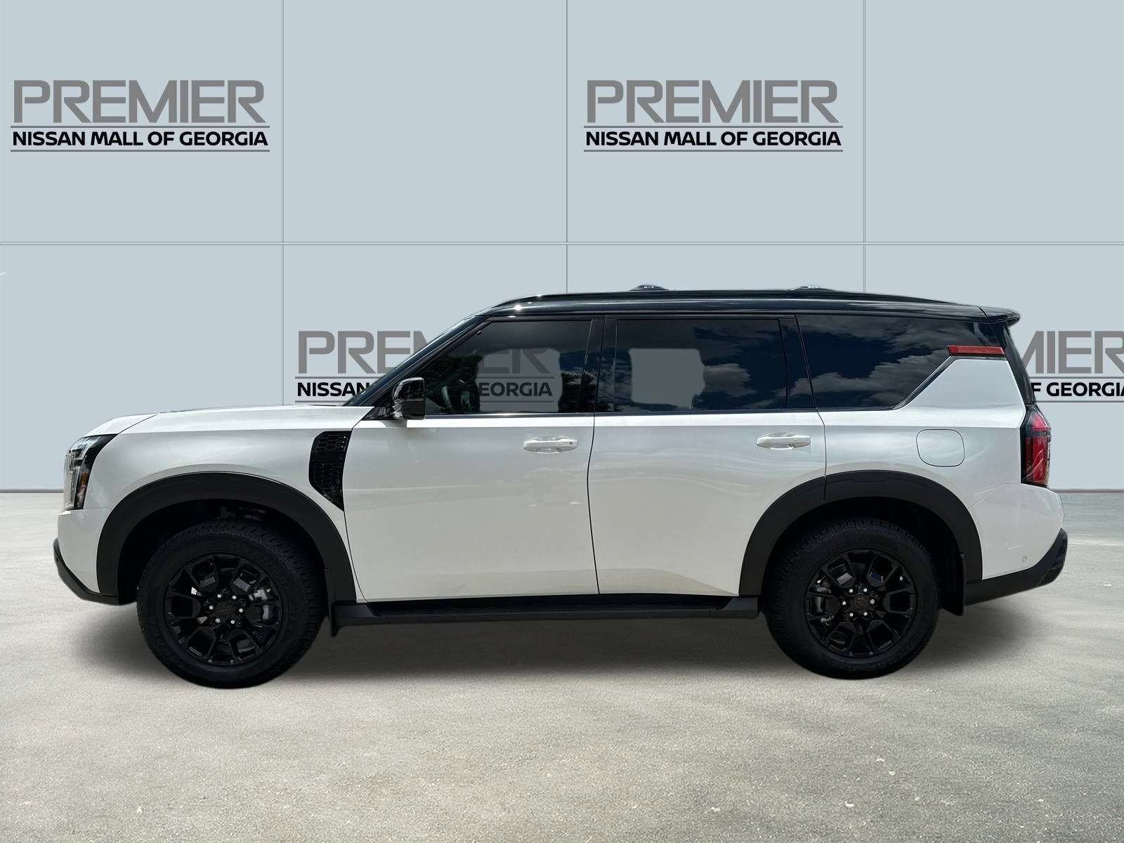 New 2025 Nissan Armada PRO-4X AWD/4WD image 8