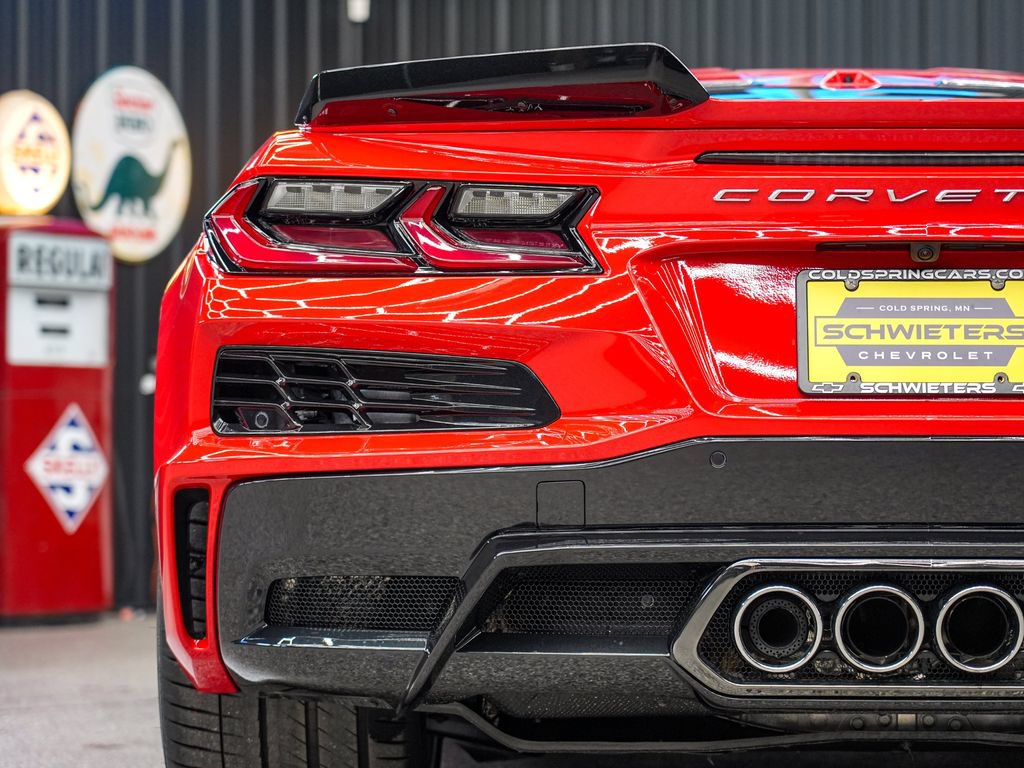New 2027 Chevrolet Corvette Z06 w/ Chrome Exterior Badge Package RWD image 14