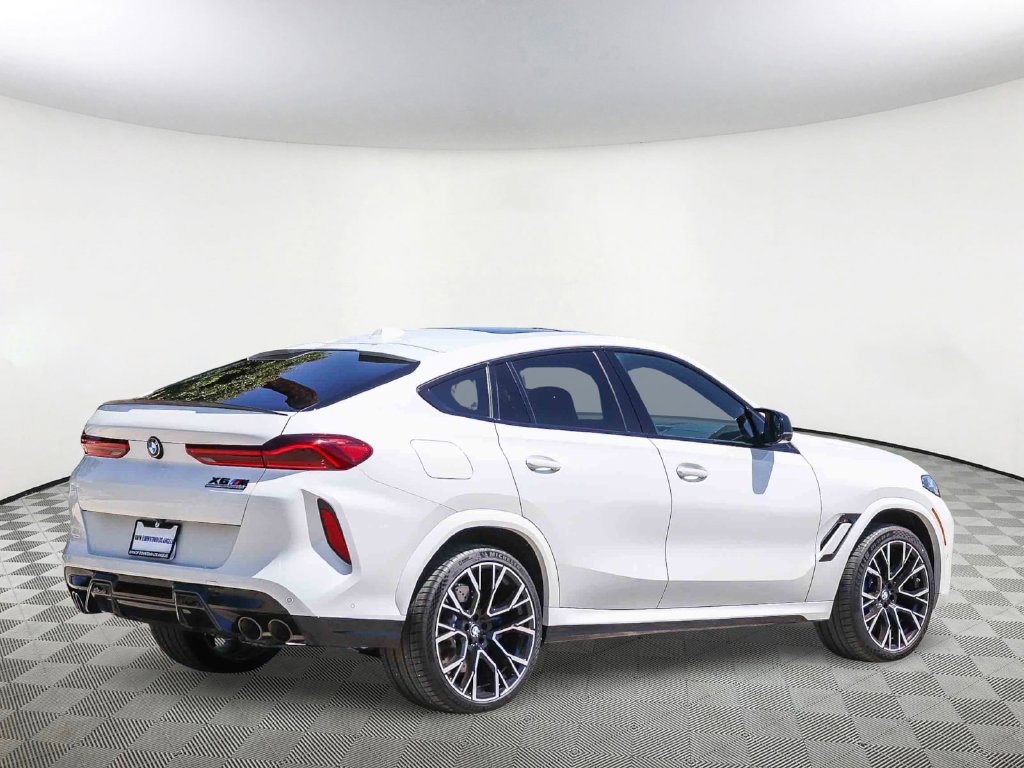 New 2025 BMW X6 M Competition w/ Executive Package AWD/4WD image 4