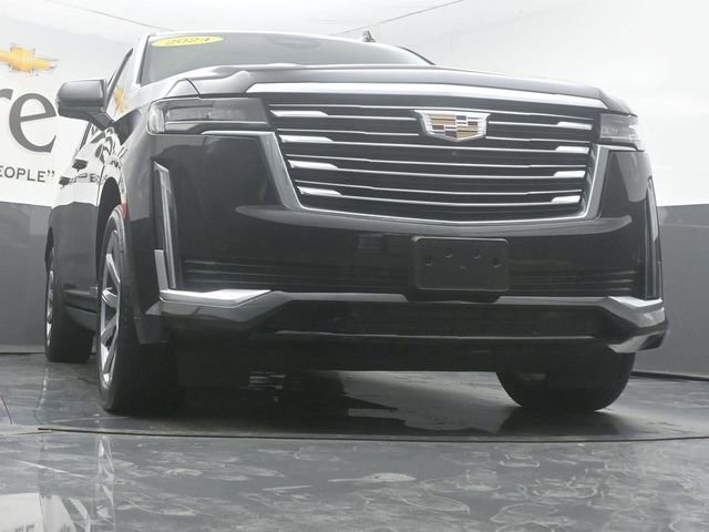 Used 2024 Cadillac Escalade ESV Premium Luxury Platinum image 3