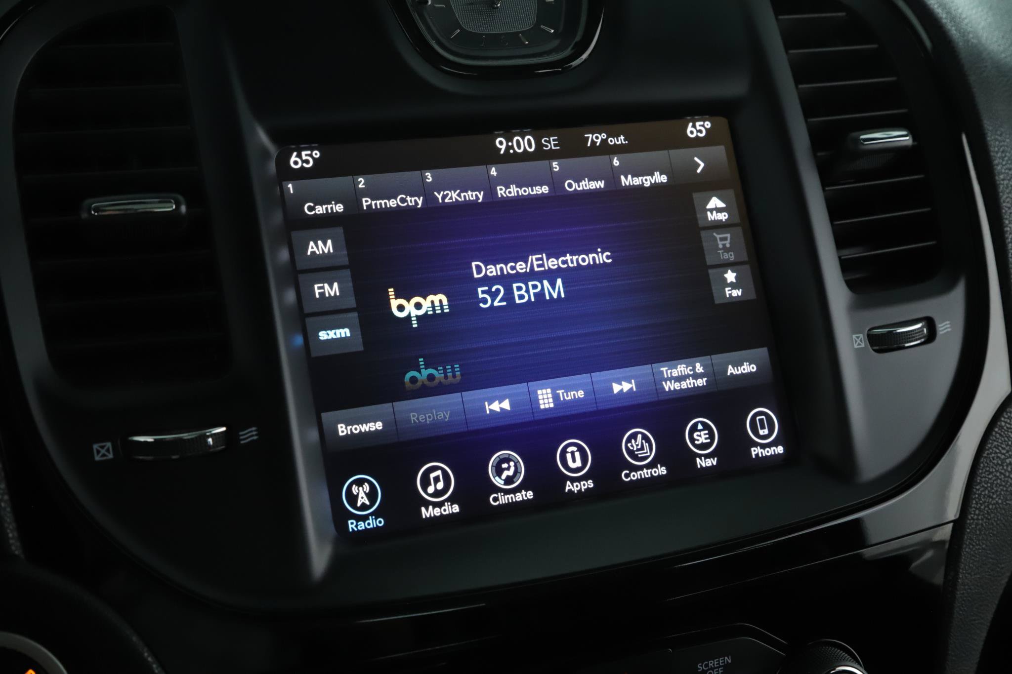 Used 2017 Chrysler 300 S w/ 300S Premium Group AWD/4WD image 14