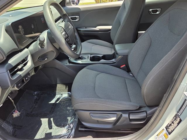 Used 2025 Kia K4 FWD image 9