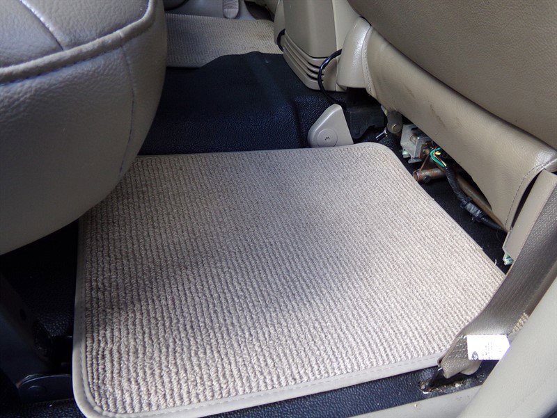 Used 2004 Ford Explorer Sport Trac XLT 4WD image 47