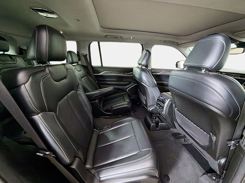 Used 2021 Jeep Grand Cherokee L Limited image 29