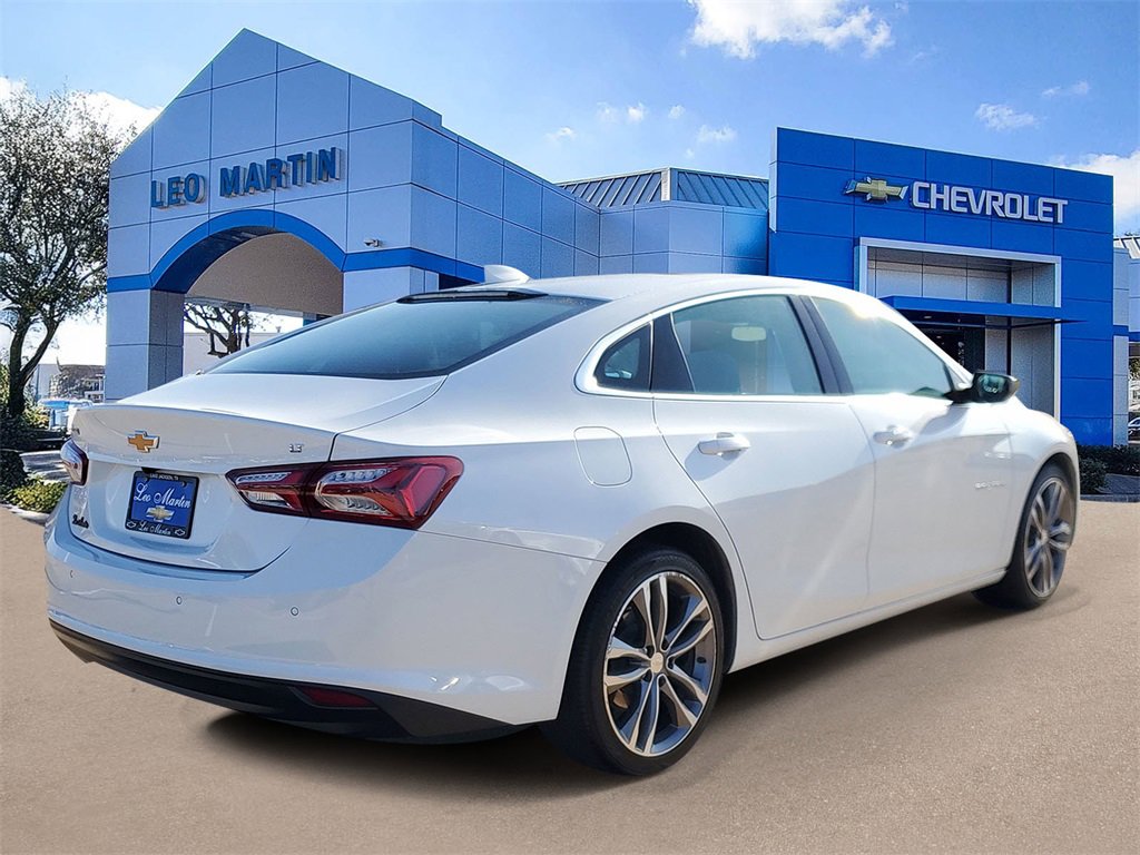 Used 2024 Chevrolet Malibu LT image 3