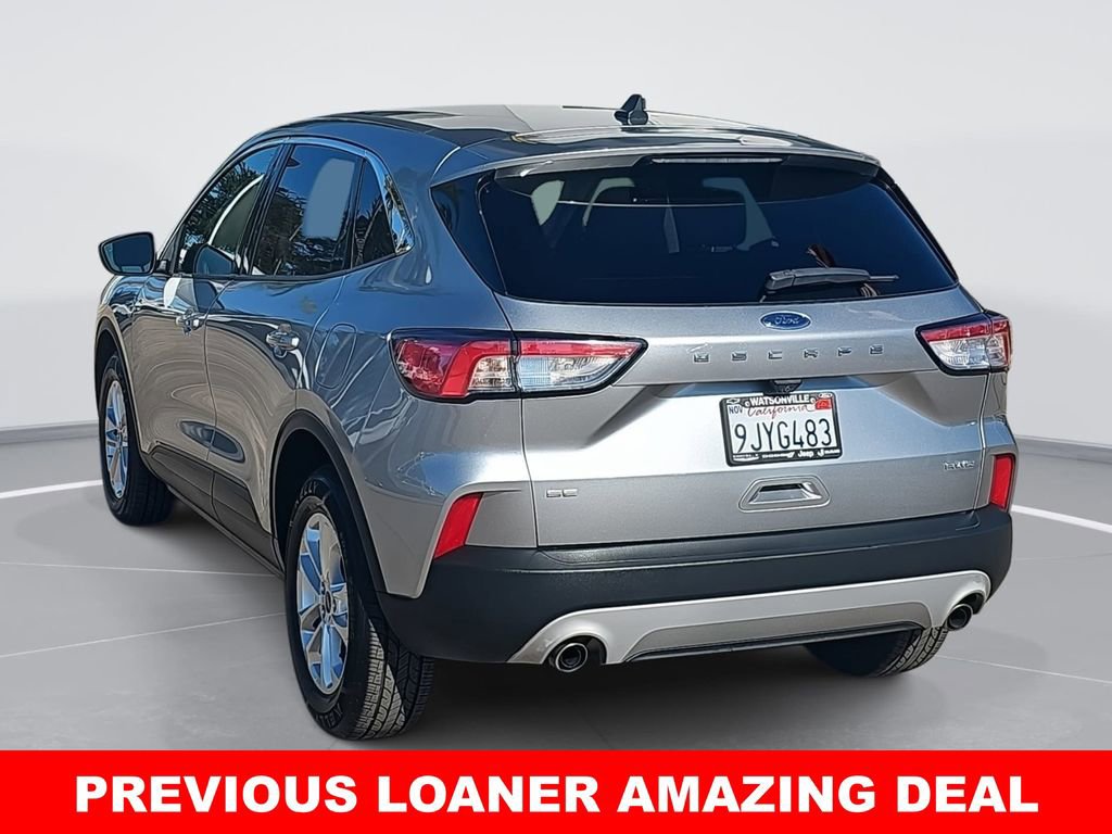 Used 2022 Ford Escape SE image 5