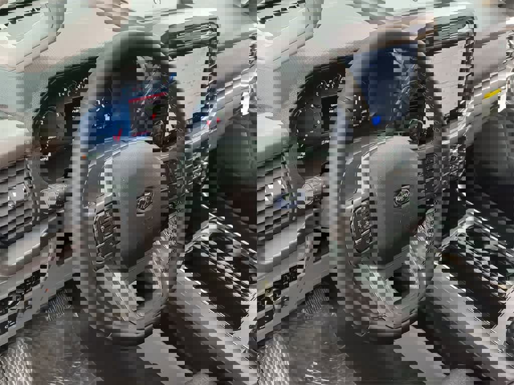 New 2025 Ford F150 XLT w/ Equipment Group 303A High image 10